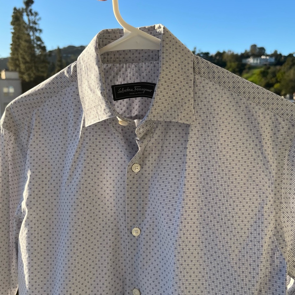 Salvatore Ferragamo shirt in great condition.